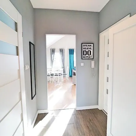 Everysky Emilii Plater 18b Apartament