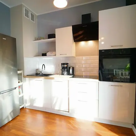 Apartament Everysky Emilii Plater 18b *