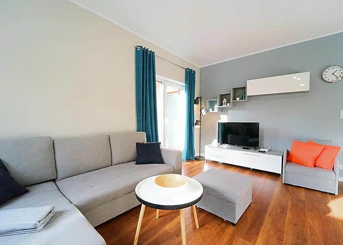 Everysky - Emilii Plater 18b *